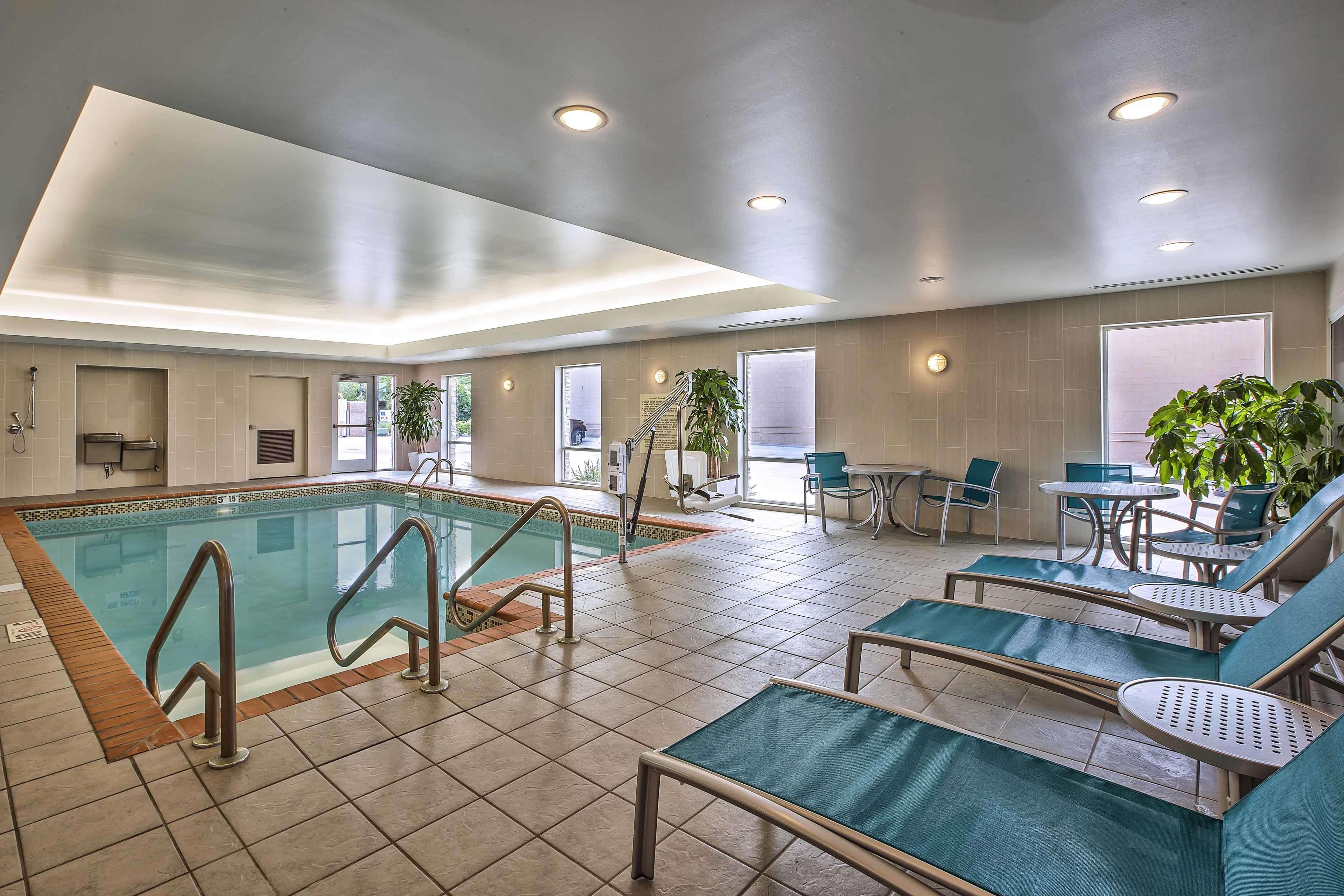 Hampton Inn By Hilton West Bloomfield Novi Farmington Hills Bagian luar foto